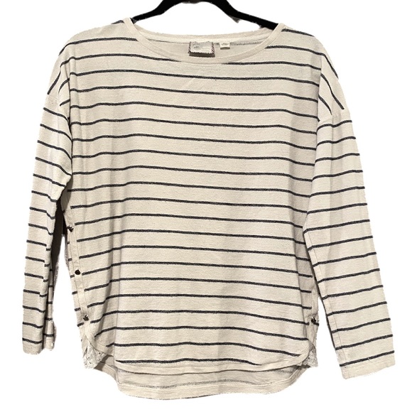 Anthropologie Sweaters - Anthropologie Boat Neck Sweatshirt